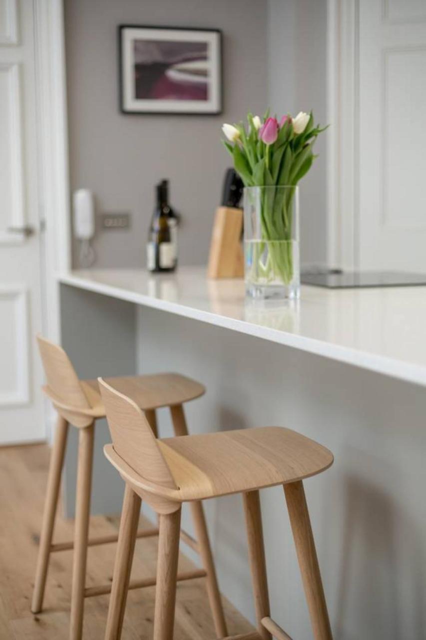 Joivy Spacious And Bright 1Bed Apt, Short Walk From Princes Street EDI Eksteriør bilde