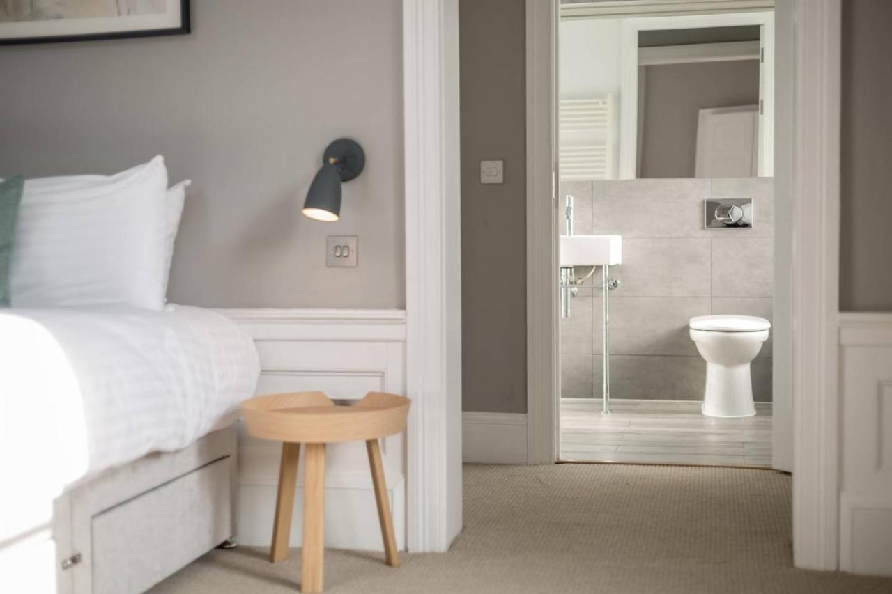 Joivy Spacious And Bright 1Bed Apt, Short Walk From Princes Street EDI Eksteriør bilde